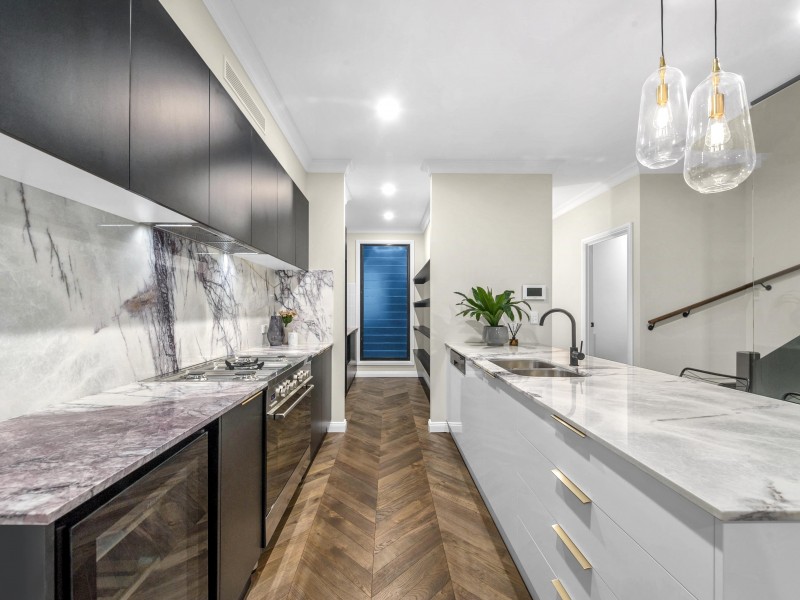 4/11 Warilda Street, Camp Hill QLD 4152