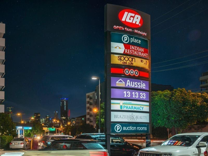 16 Geelong Street, East Brisbane QLD 4169