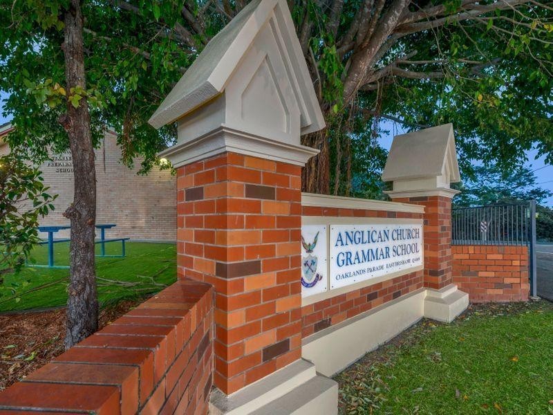 16 Geelong Street, East Brisbane QLD 4169