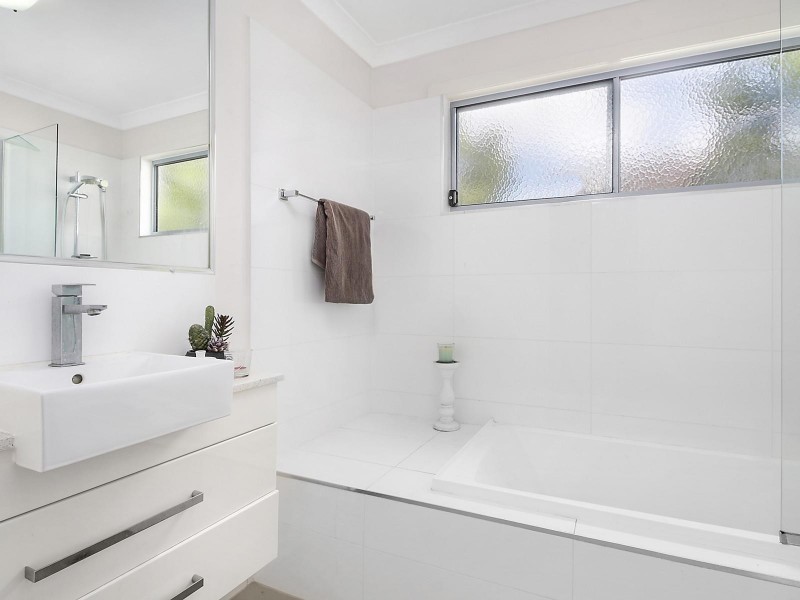 4/50 Booligal Street, Carina QLD 4152