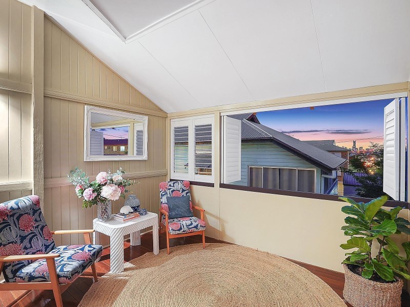 69 Wellington Street, Coorparoo QLD 4151