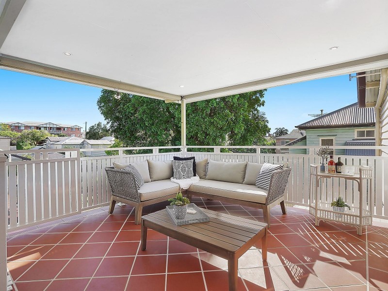 69 Wellington Street, Coorparoo QLD 4151