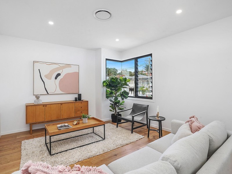 109 Albert Street, Camp Hill QLD 4152