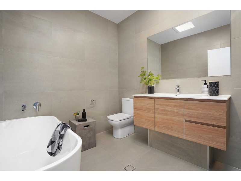 2/38 Tarana Street, Camp Hill QLD 4152