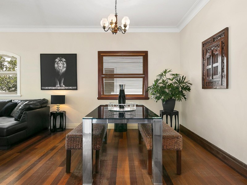 97 Lindsay Street, Hawthorne QLD 4171