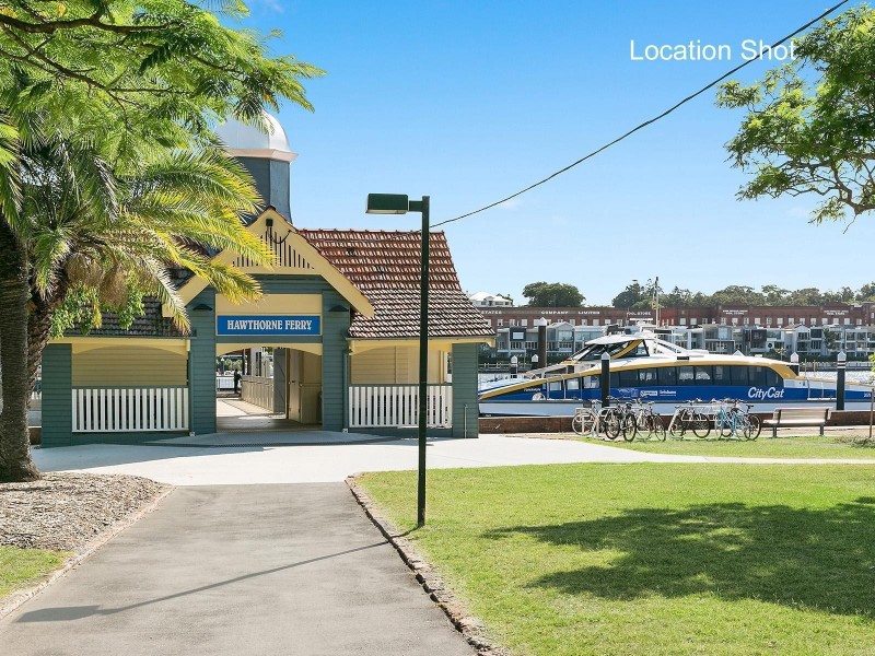 97 Lindsay Street, Hawthorne QLD 4171