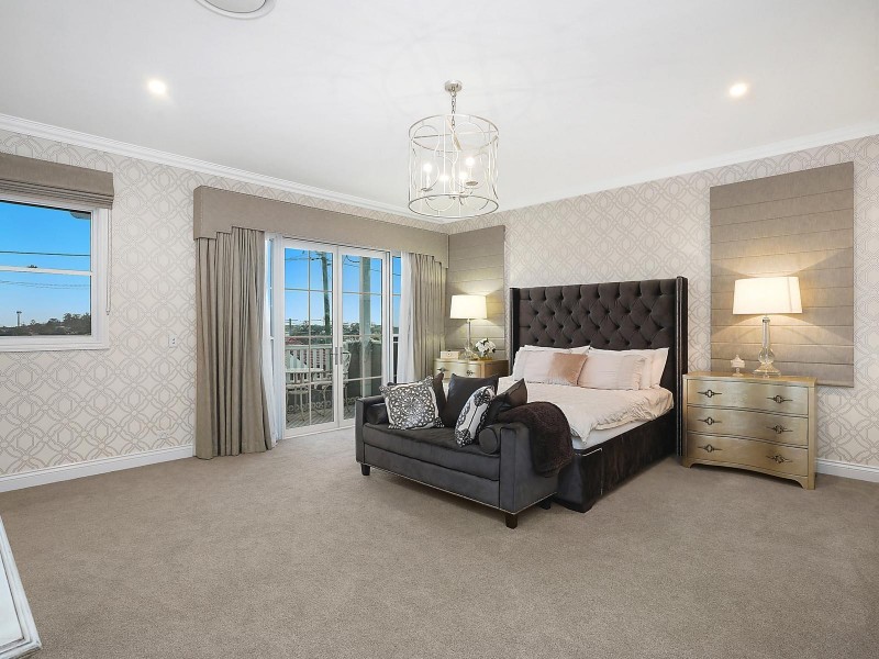 105 Newman Avenue, Camp Hill QLD 4152