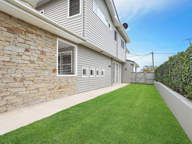 105 Newman Avenue, Camp Hill QLD 4152