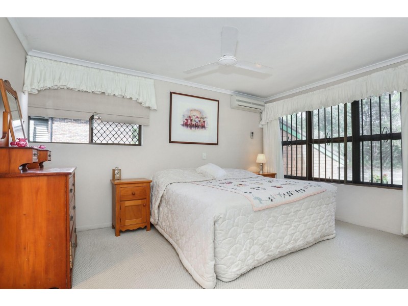 35 The Boulevarde, Bongaree QLD 4507
