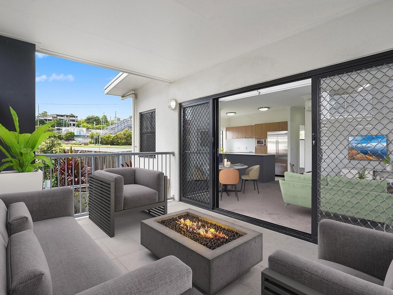 411/83 Lawson Street, Morningside QLD 4170