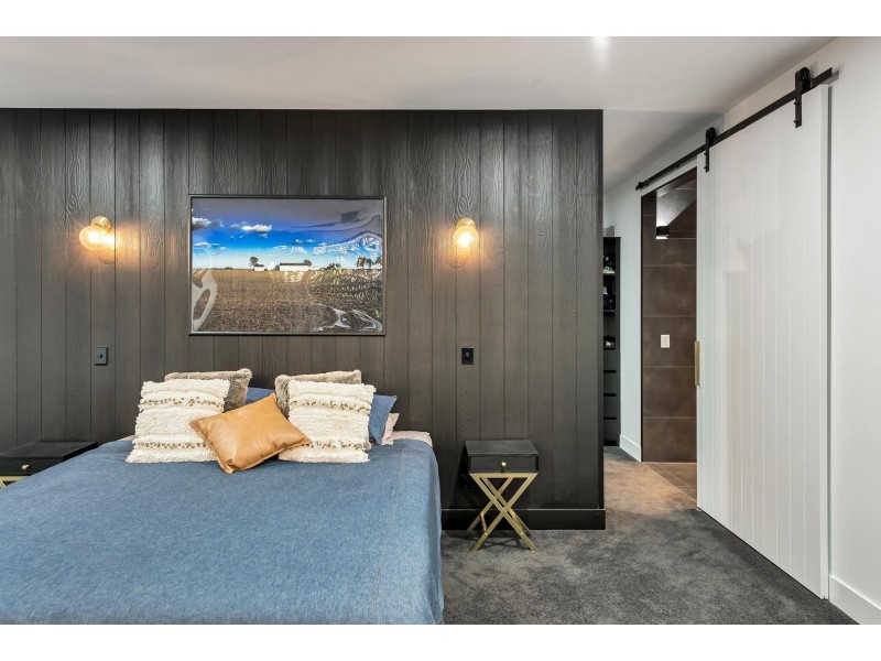 151 Buena Vista Avenue, Coorparoo QLD 4151