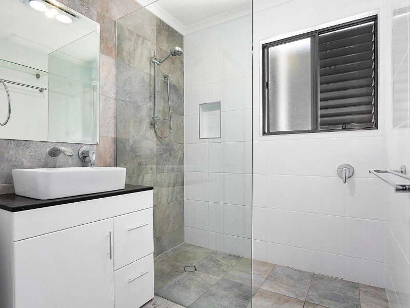 16 Parwan Avenue, Bellara QLD 4507