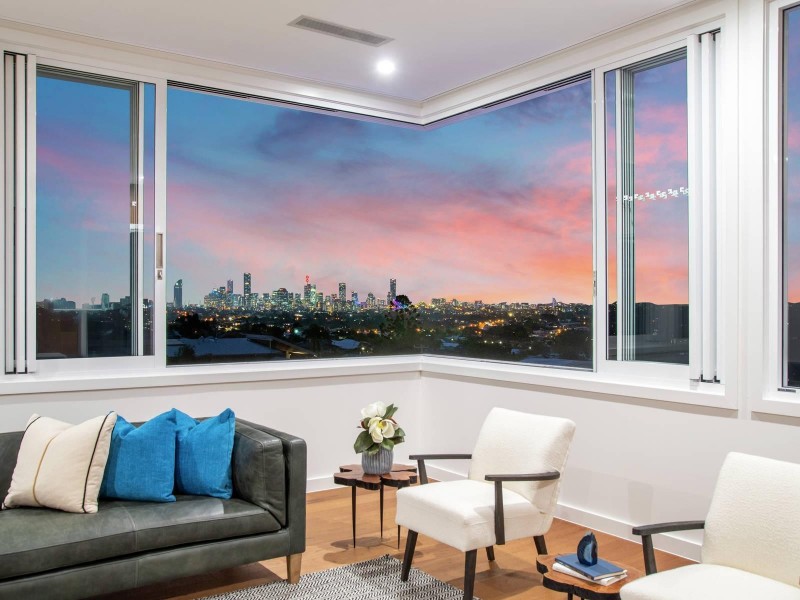 66 Newman Avenue, Camp Hill QLD 4152