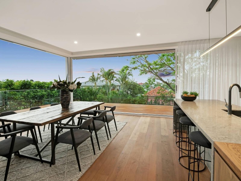 66 Newman Avenue, Camp Hill QLD 4152