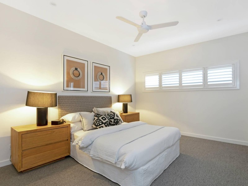 66 Newman Avenue, Camp Hill QLD 4152