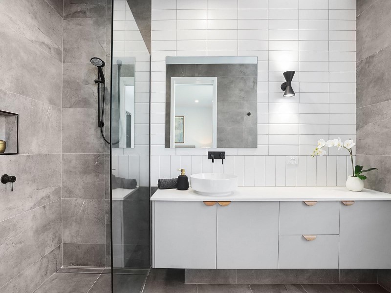 45 Brinawa Street, Camp Hill QLD 4152