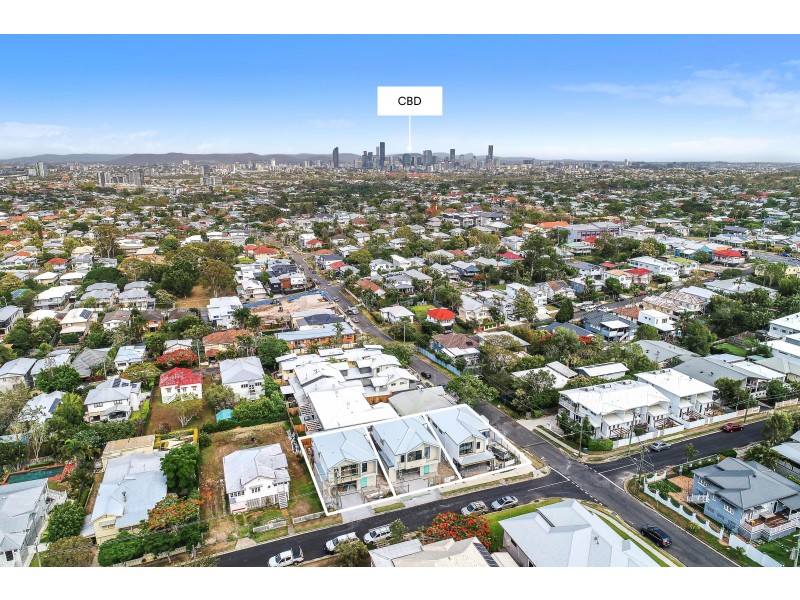 45 Brinawa Street, Camp Hill QLD 4152