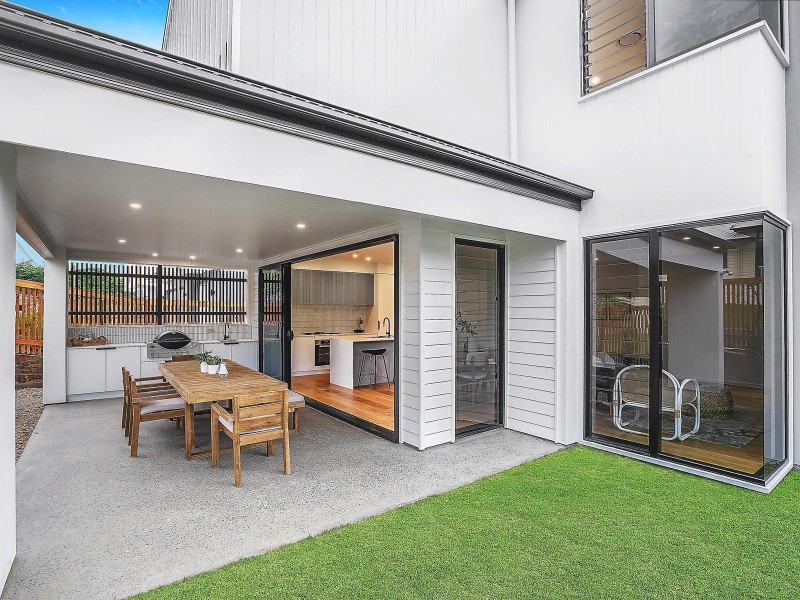 43 Brinawa Street, Camp Hill QLD 4152