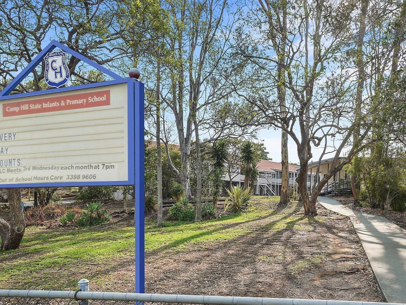 43 Brinawa Street, Camp Hill QLD 4152