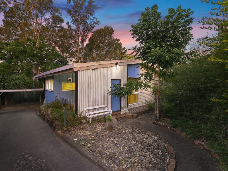 74 Canopus Street, Coorparoo QLD 4151