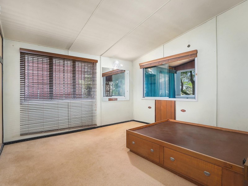 74 Canopus Street, Coorparoo QLD 4151