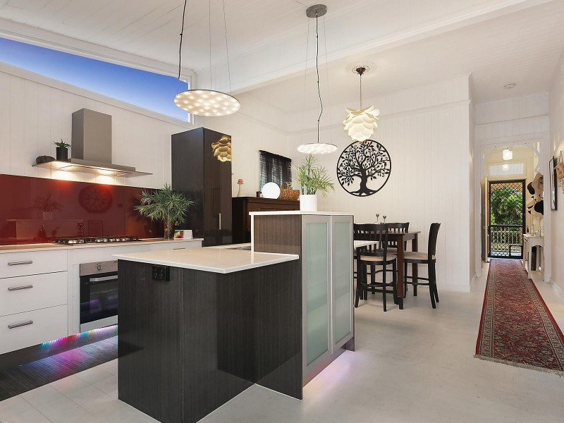 16 Charlotte Avenue, Bongaree QLD 4507