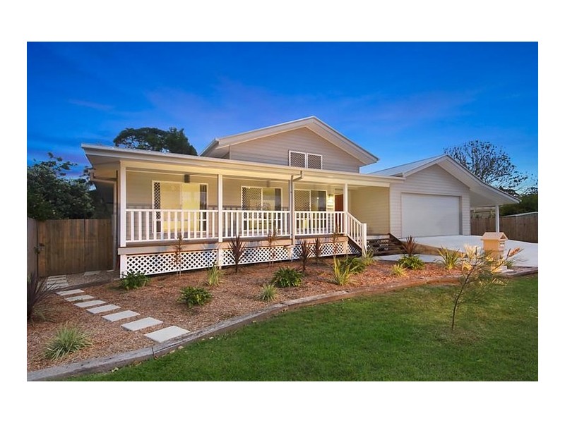 27 Natan Court, Ocean Shores NSW 2483