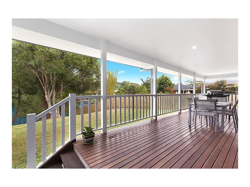 27 Natan Court, Ocean Shores NSW 2483