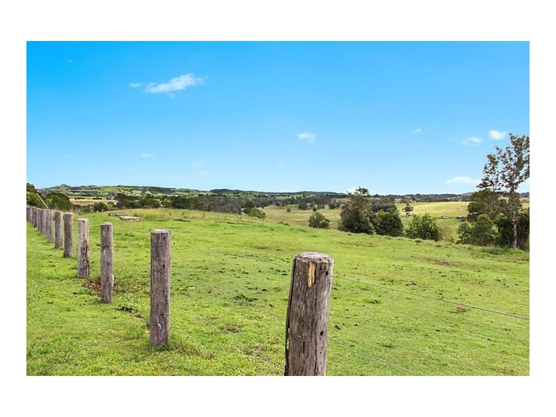 2 Miriam Street, Wyrallah NSW 2480