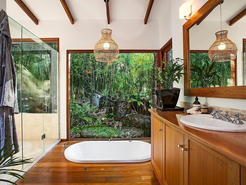 131 Parmenters Road, Wilsons Creek NSW 2482