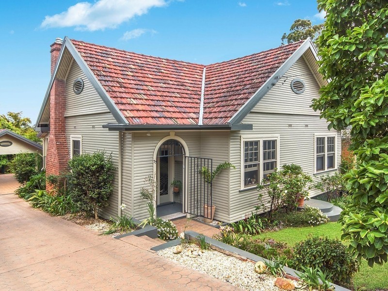77 Cathcart Street, Girards Hill NSW 2480