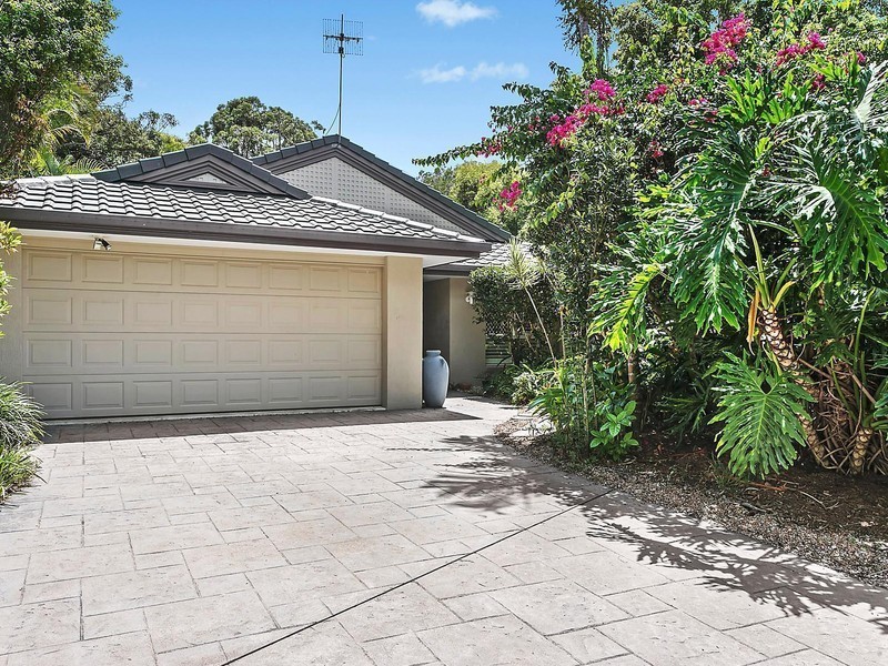 20 Kalemajere Drive, Suffolk Park NSW 2481