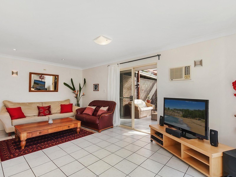 132 Shara Boulevard, Ocean Shores NSW 2483