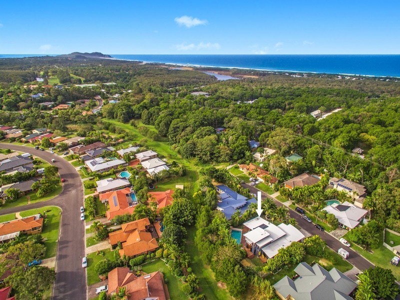 5 Honeysuckle Drive, Suffolk Park NSW 2481