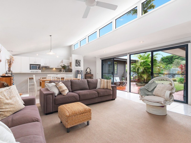 18 Teak Circuit, Suffolk Park NSW 2481