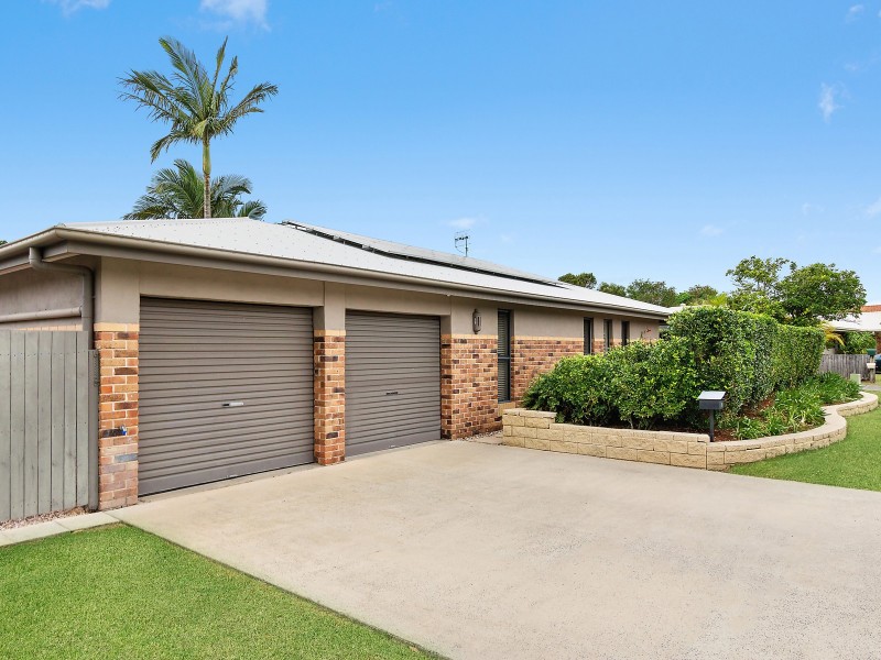18 Teak Circuit, Suffolk Park NSW 2481