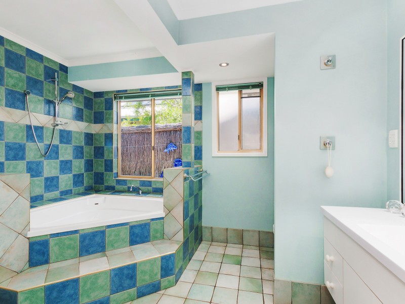 13 Beachside Drive, Suffolk Park NSW 2481