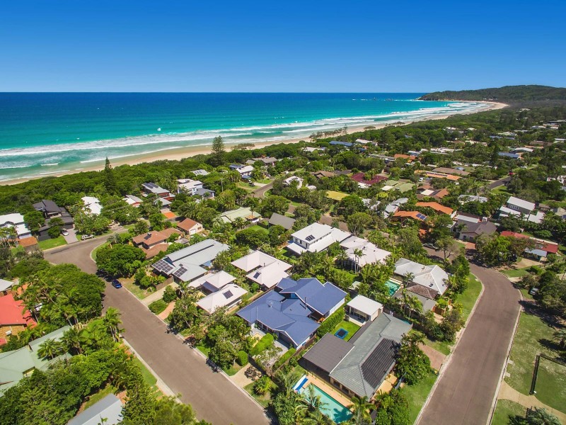 13 Beachside Drive, Suffolk Park NSW 2481