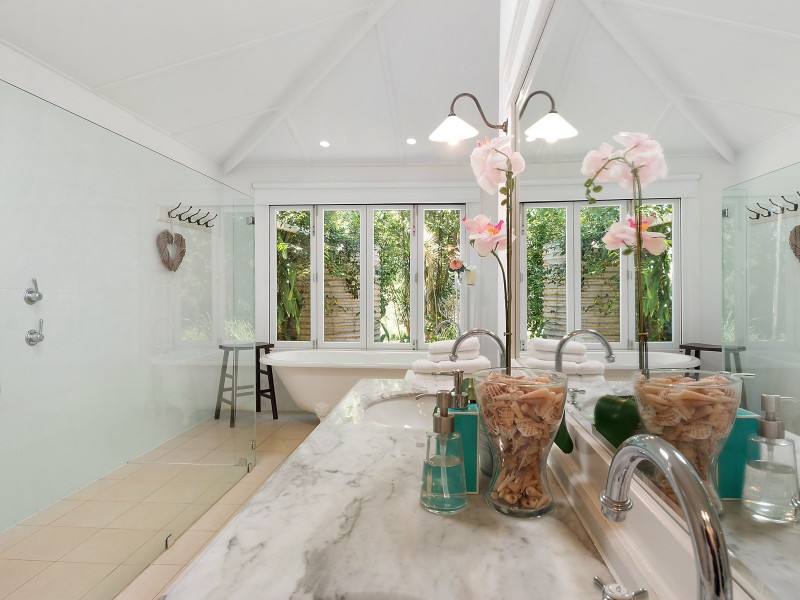 325 Eureka Road, Eureka NSW 2480