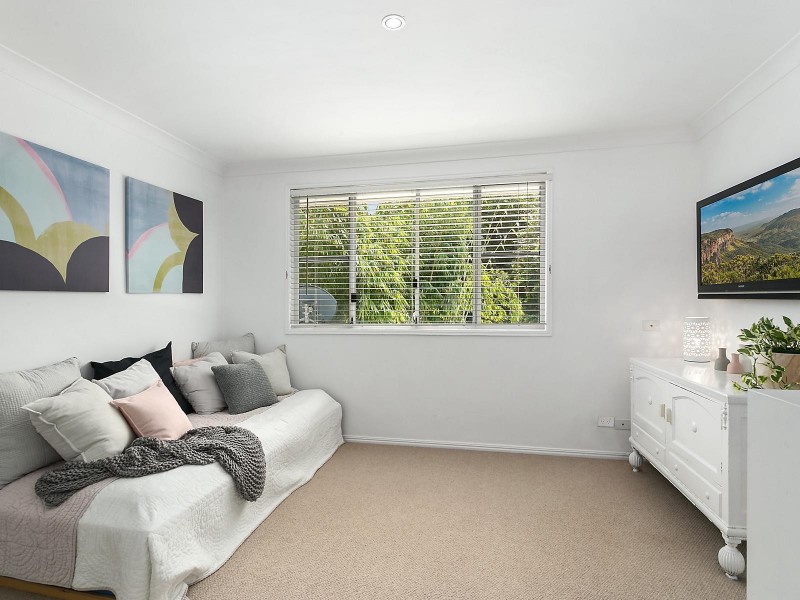 8 Sallywattle Drive, Suffolk Park NSW 2481