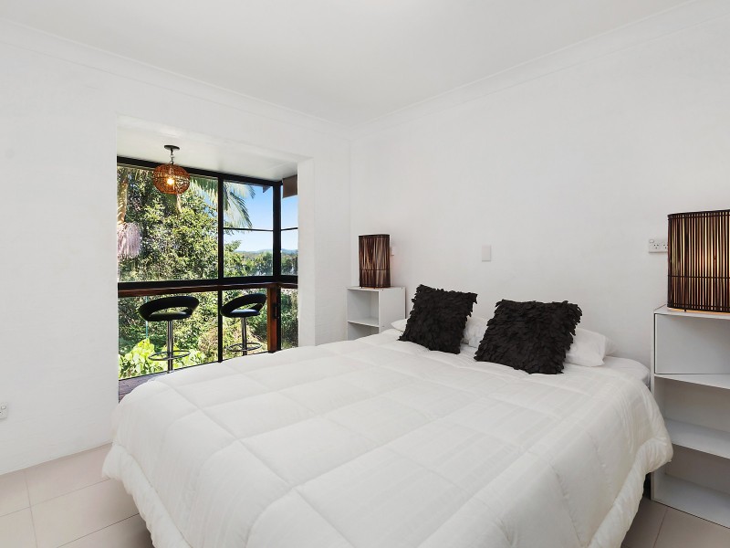 17/2 Rajah Road, Ocean Shores NSW 2483