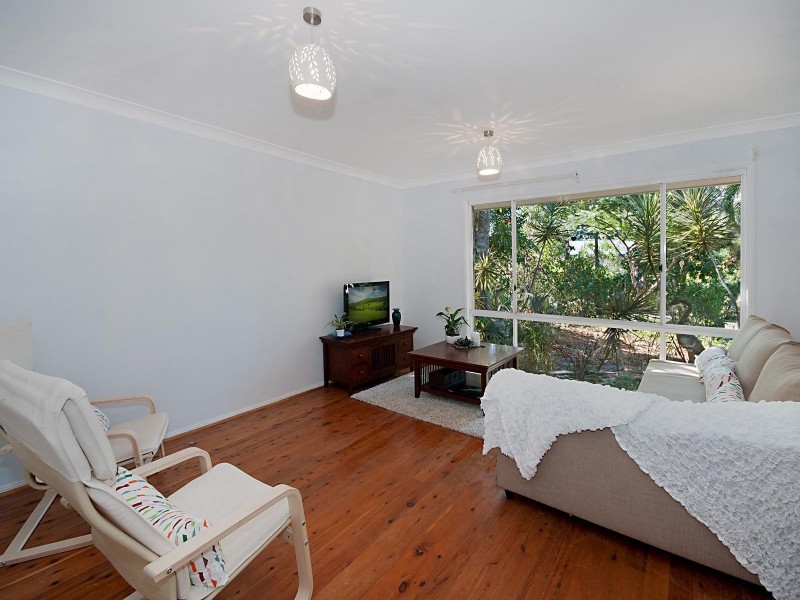 12 Hakea Crescent, Suffolk Park NSW 2481