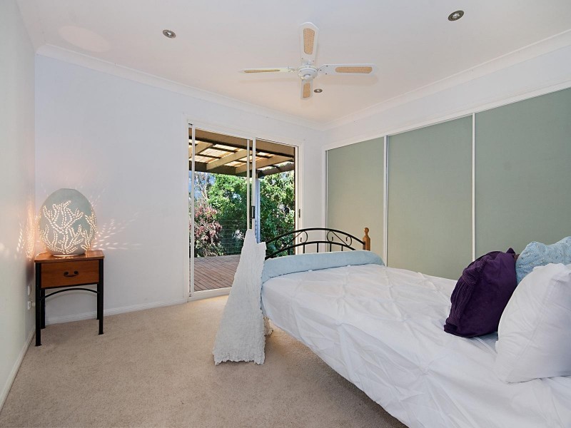 12 Hakea Crescent, Suffolk Park NSW 2481