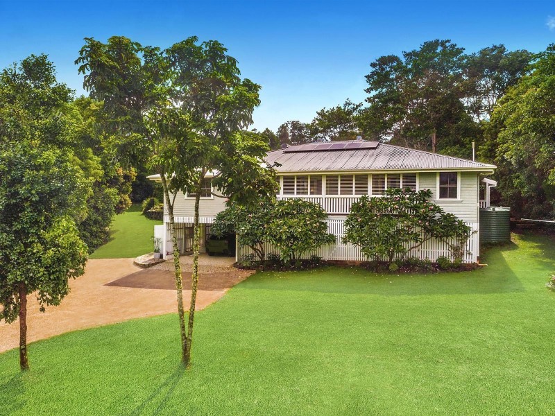 8 Avalon Avenue, Clunes NSW 2480