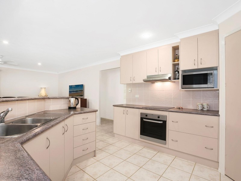 9 Coogera Circuit, Suffolk Park NSW 2481