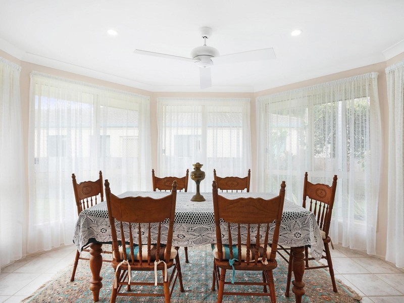 9 Coogera Circuit, Suffolk Park NSW 2481