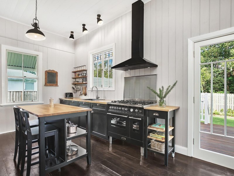 60 Parrot Tree Place, Bangalow NSW 2479