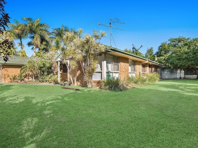 49 Beech Drive, Suffolk Park NSW 2481