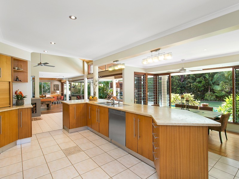 22 Mannikin Road, Tanawha QLD 4556