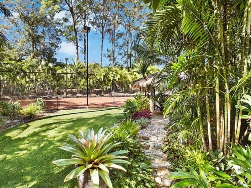 22 Mannikin Road, Tanawha QLD 4556